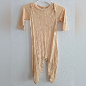 Kate Quinn Vanilla Bamboo Snap Footie Size 3-6 M